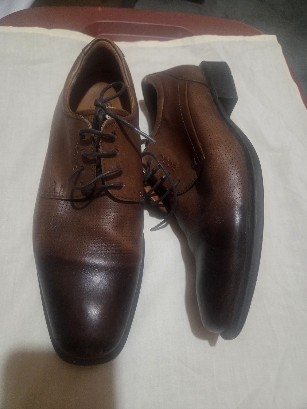 Men's Brown ECCO Leather Dress Oxfords - Classic Lace-Up